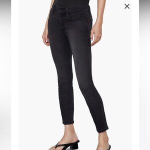 FRAME Classic Black Denim Jeans
